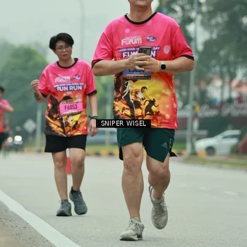 Runner Photo 7046903