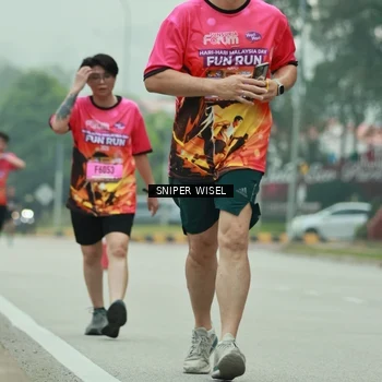 Runner Photo 7046904