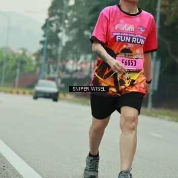 Runner Photo 7046913