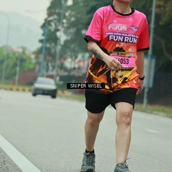 Runner Photo 7046914