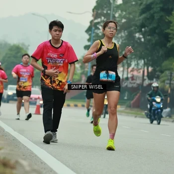Runner Photo 7046916