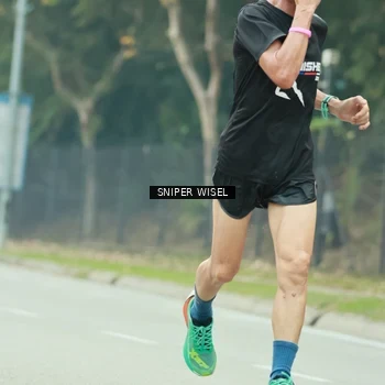 Runner Photo 7046955