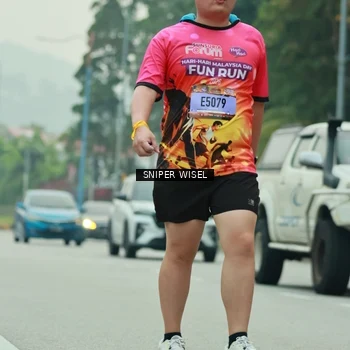 Runner Photo 7046960