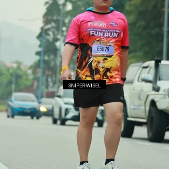 Runner Photo 7046968