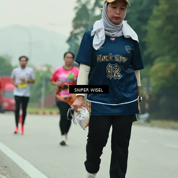 Runner Photo 7046995