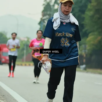 Runner Photo 7046996