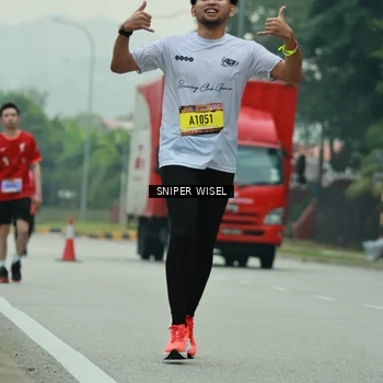 Runner Photo 7047018