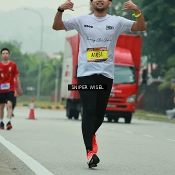 Runner Photo 7047019