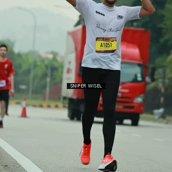 Runner Photo 7047033