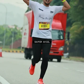 Runner Photo 7047036