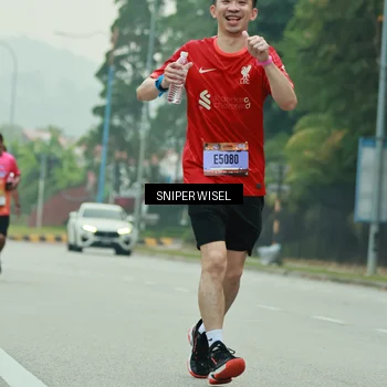 Runner Photo 7047049