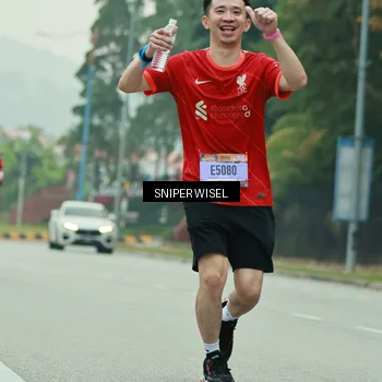 Runner Photo 7047058