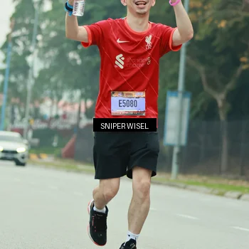 Runner Photo 7047063