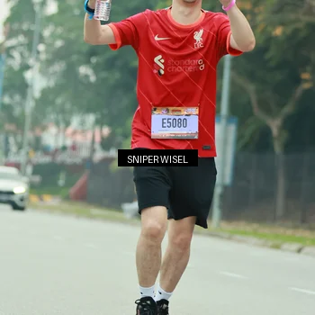 Runner Photo 7047069