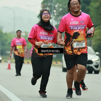 Runner Photo 7047078