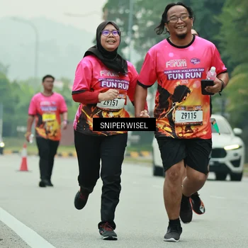 Runner Photo 7047079