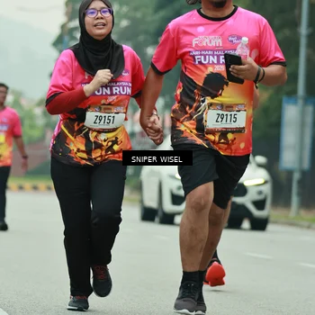 Runner Photo 7047091
