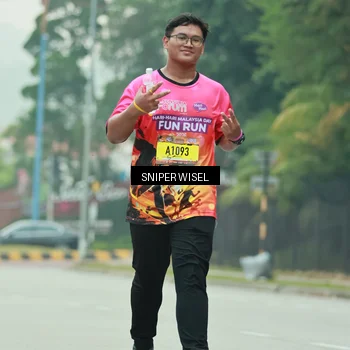 Runner Photo 7047106