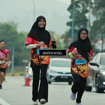 Runner Photo 7047138