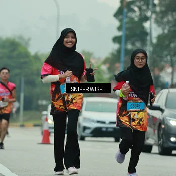 Runner Photo 7047141
