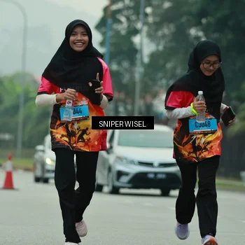 Runner Photo 7047153