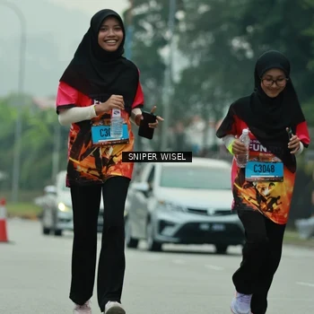 Runner Photo 7047160