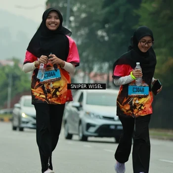 Runner Photo 7047175