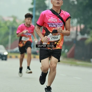 Runner Photo 7047191