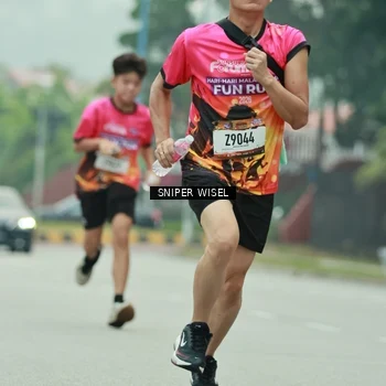Runner Photo 7047193