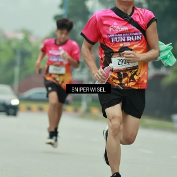 Runner Photo 7047203