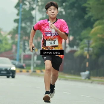 Runner Photo 7047207