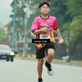 Runner Photo 7047210