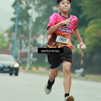 Runner Photo 7047214