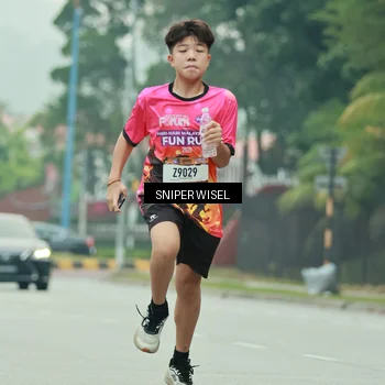 Runner Photo 7047215