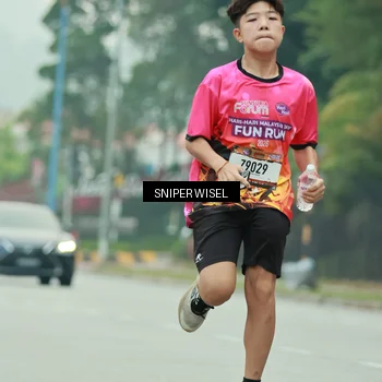 Runner Photo 7047218