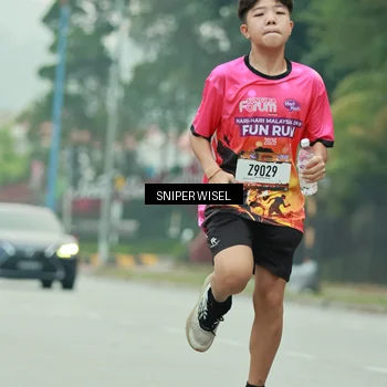 Runner Photo 7047220