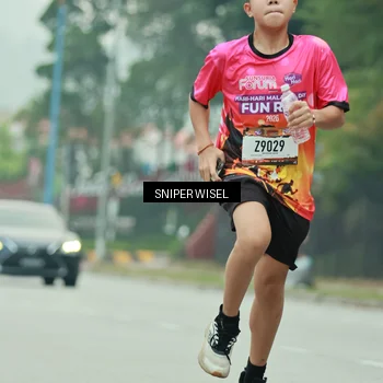 Runner Photo 7047221