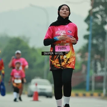 Runner Photo 7047242