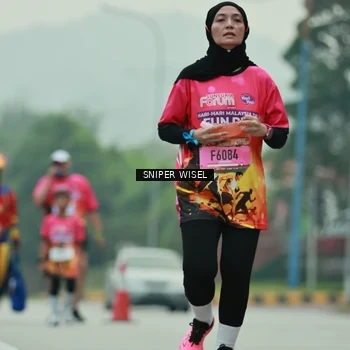 Runner Photo 7047250