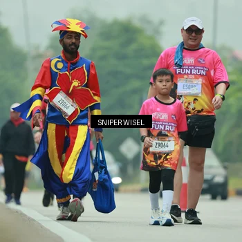 Runner Photo 7047266