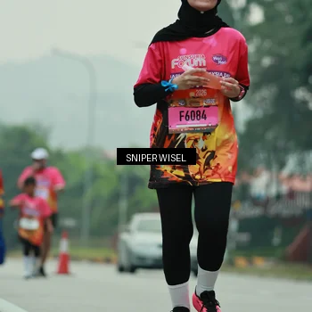 Runner Photo 7047269