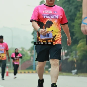 Runner Photo 7047308