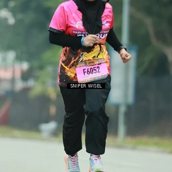 Runner Photo 7047313