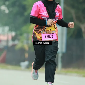 Runner Photo 7047321