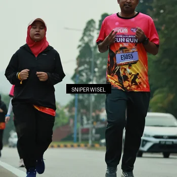 Runner Photo 7047326