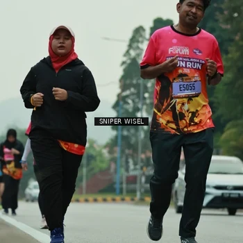 Runner Photo 7047328