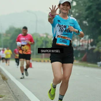 Runner Photo 7047350