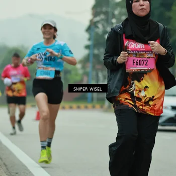 Runner Photo 7047354
