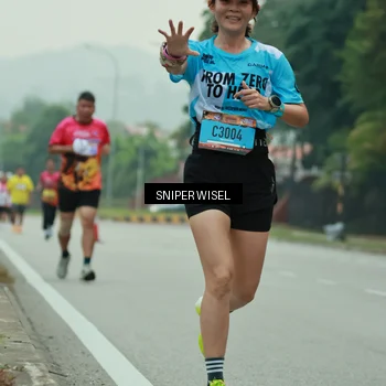 Runner Photo 7047358