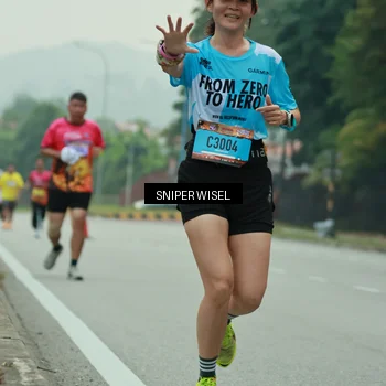 Runner Photo 7047363